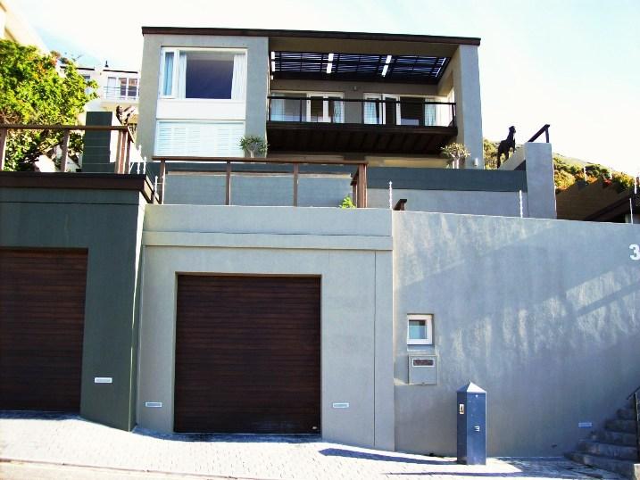Mahogany Villa | Sea Point Accommodation