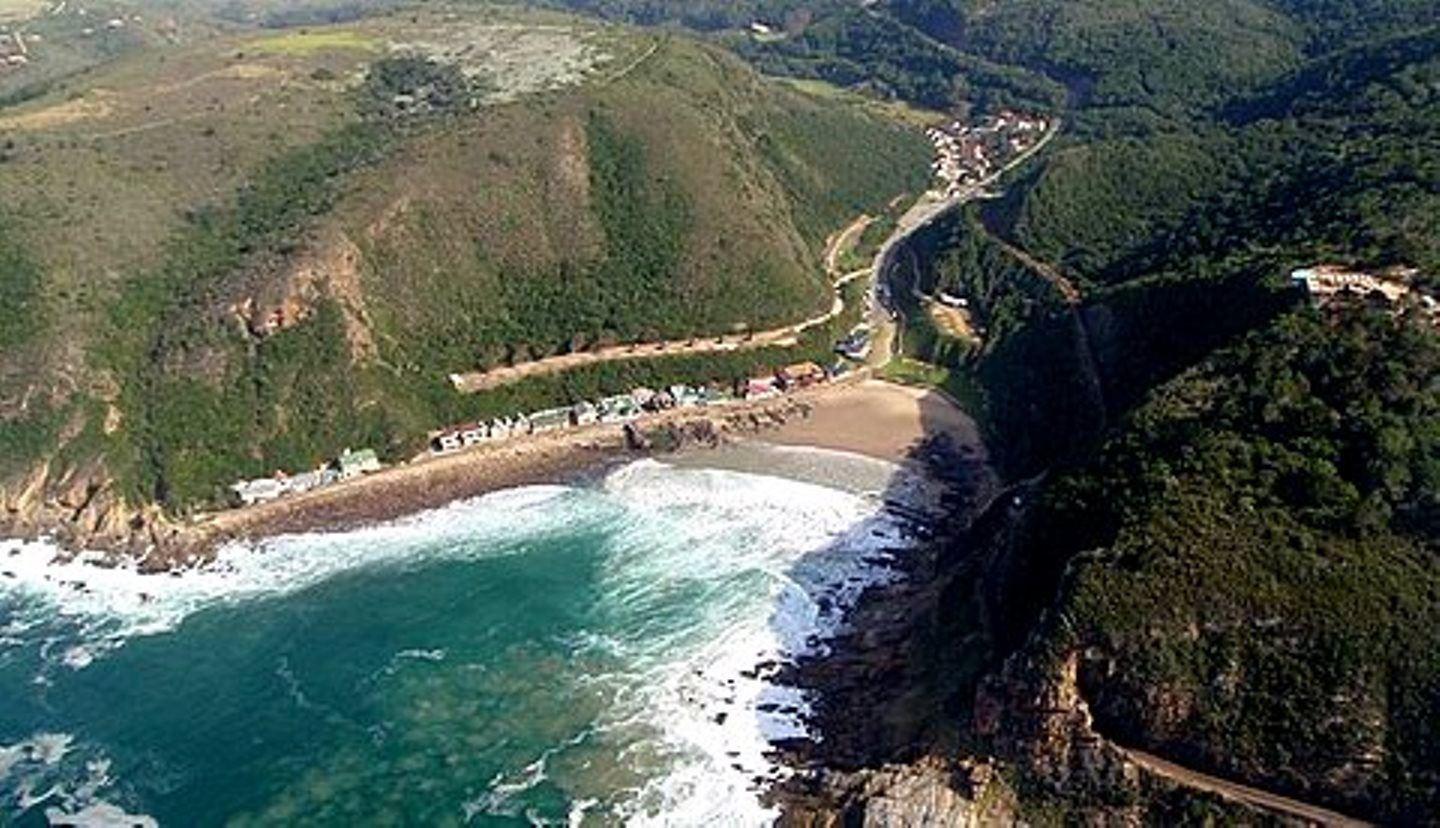 Sea Cottage | Victoria Bay Accommodation