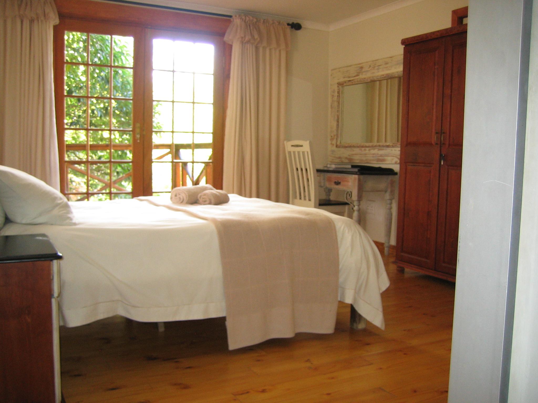 Gooseberry Lodge Guest House Secure Your Hotel, SelfCatering, or Bed