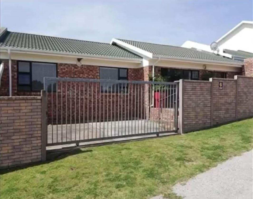 2 The Dunes, Kleinemonde, Eastern Cape, 6172 | Kleinemonde Accommodation