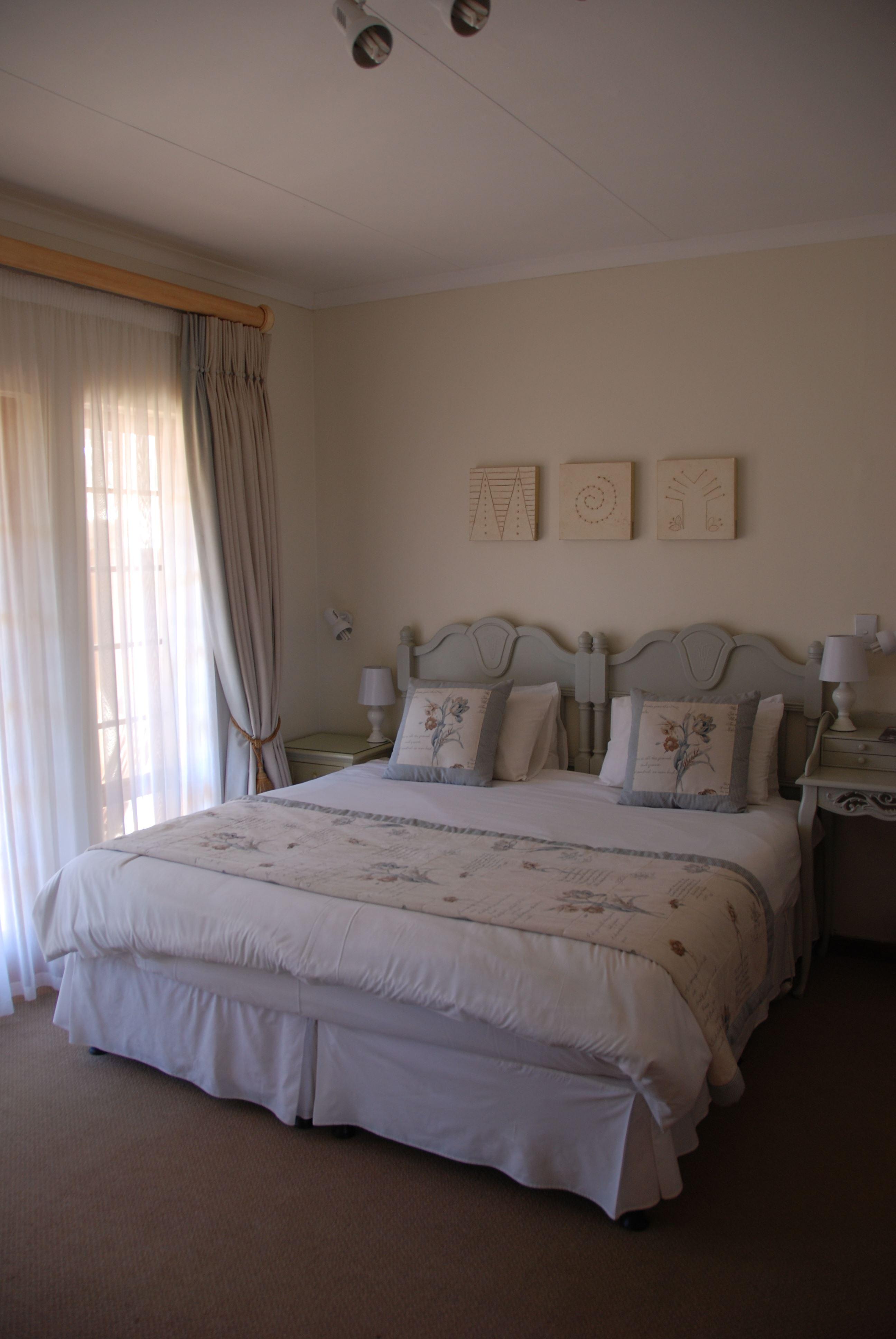 Sandstone Chameleon Guest House