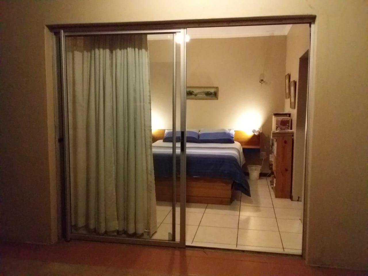 Honeybee Education & Party Farm | Accommodation Alewynspoort