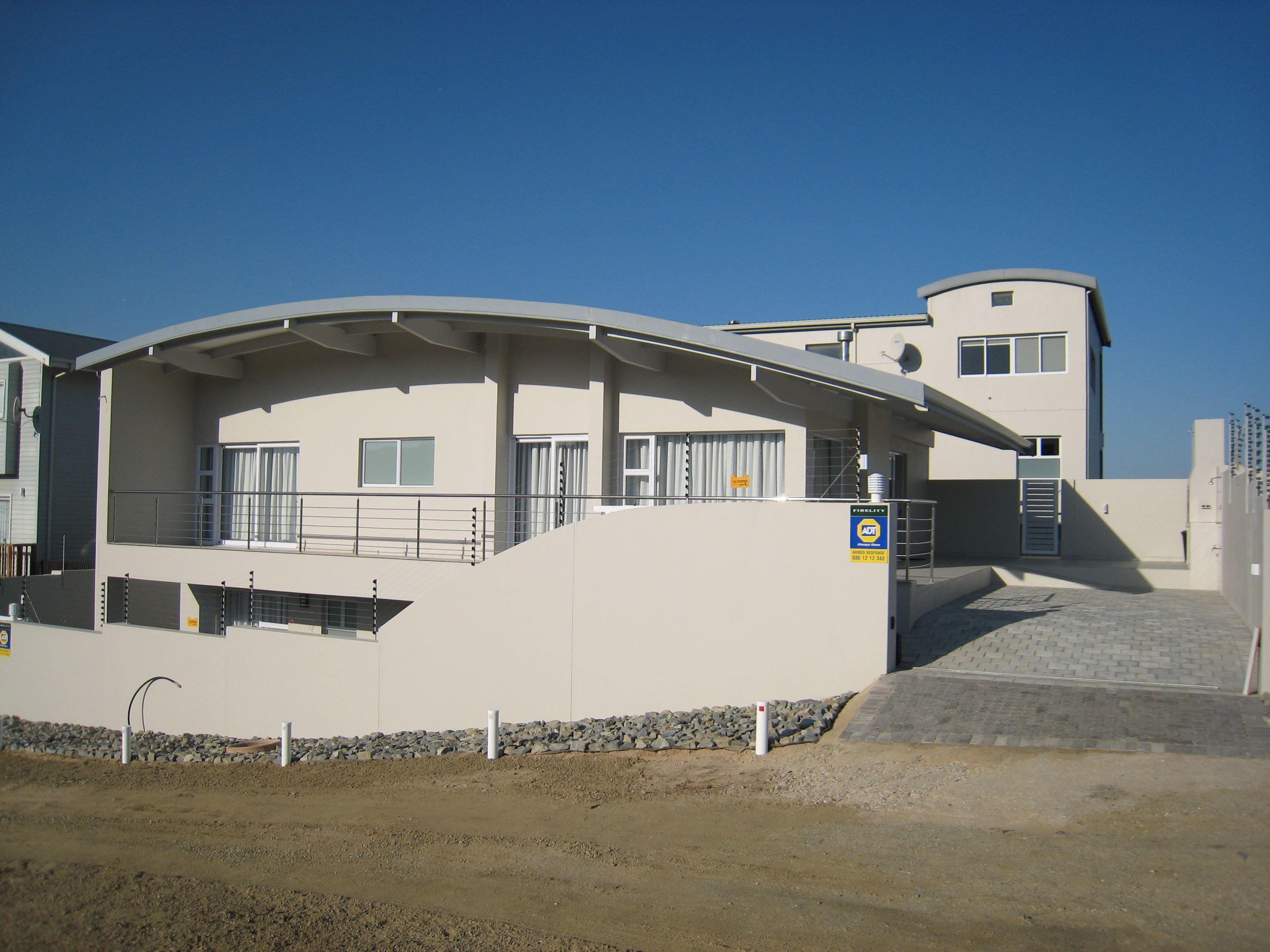 Myoli Holiday Apartments | Myoli Beach Accommodation