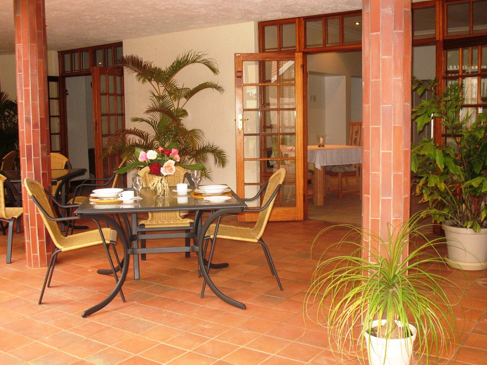 Touraco Guesthouse | La Montagne Accommodation