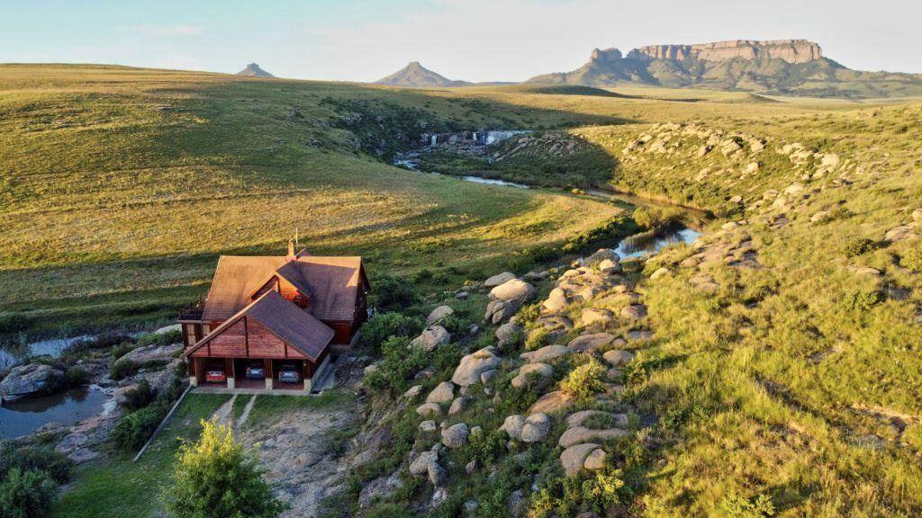 Waterfall River Lodge | Hotels Van Reenen