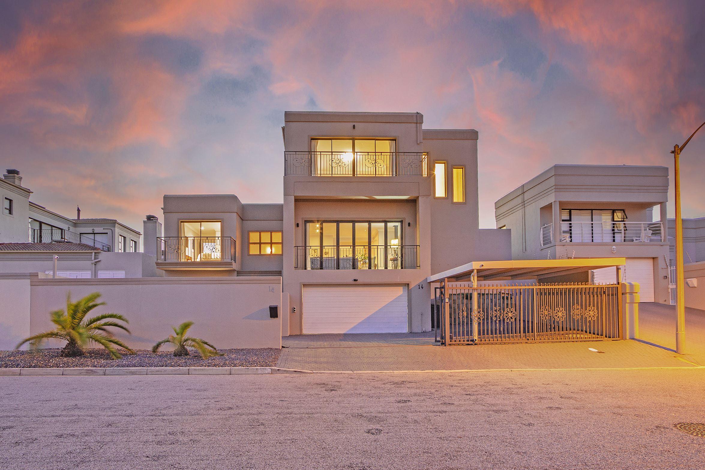 Villa Balmoral 14 by HostAgents