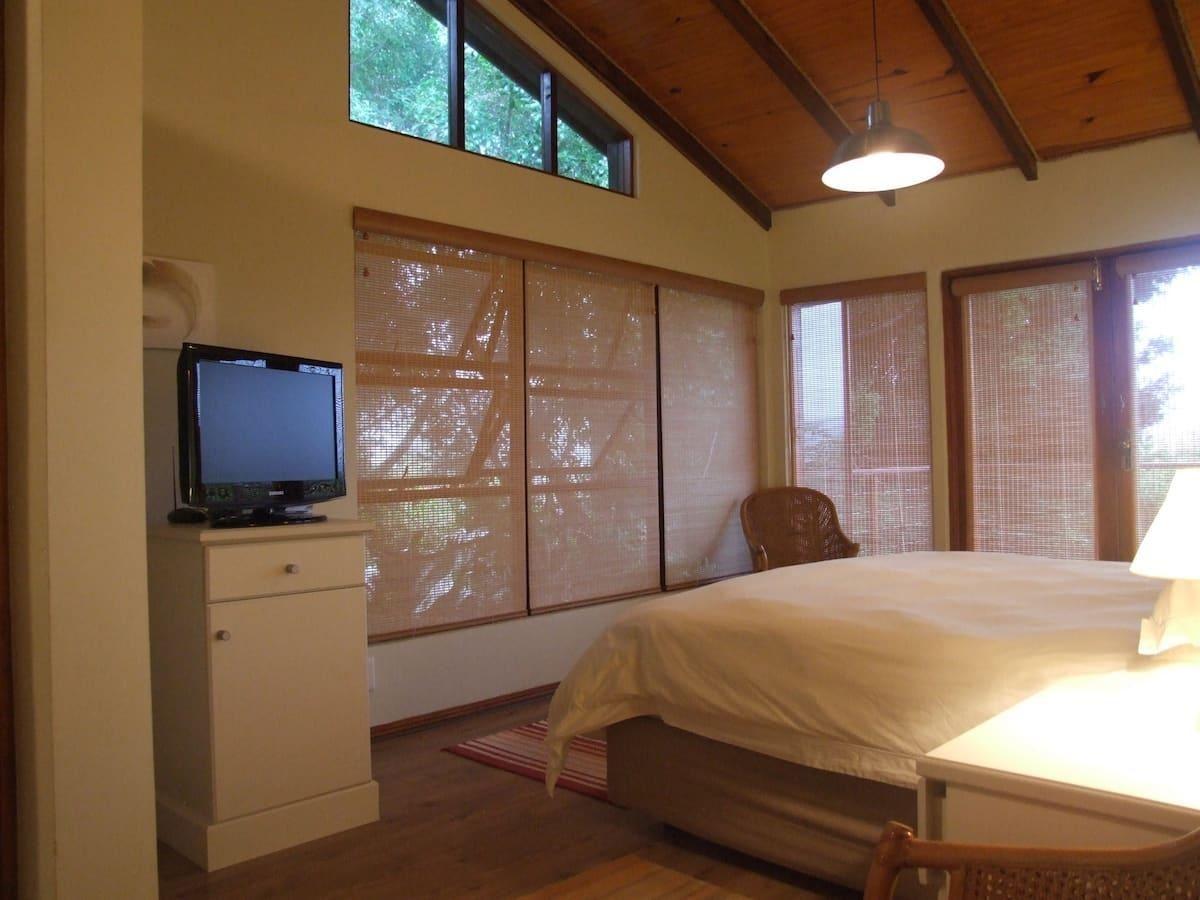La Gard House on the Knysna Heads