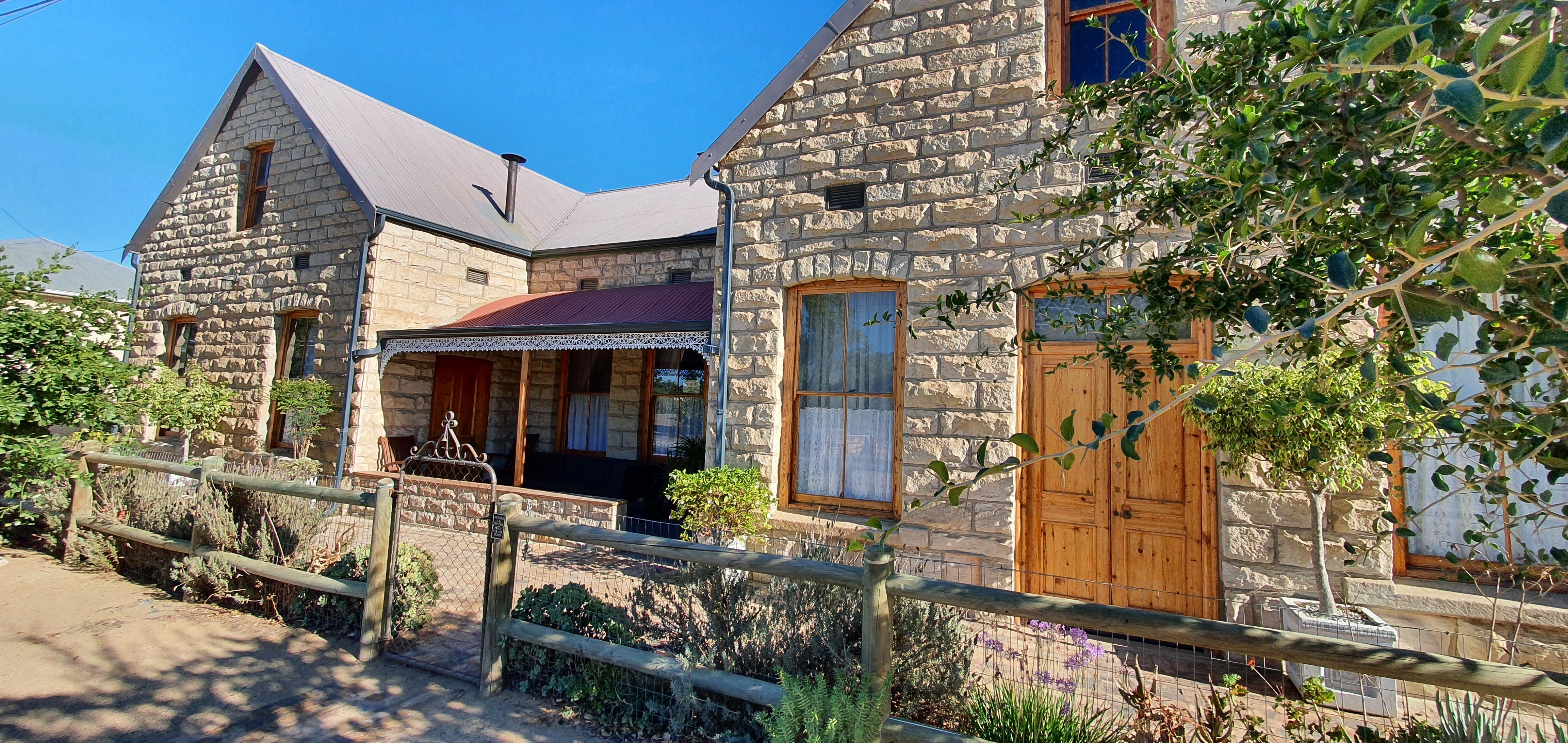 Oudeklip Guesthouse Nieuwoudtville | Nieuwoudtville Accommodation