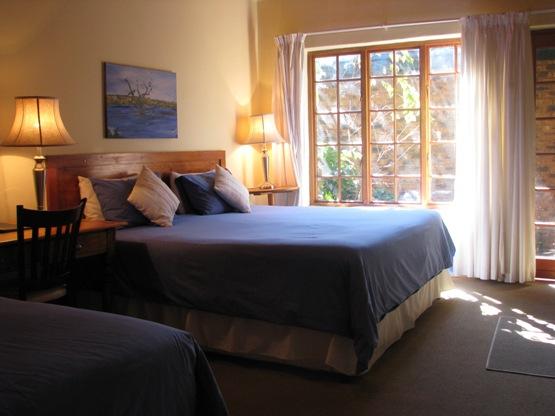 Aero Guest Lodge | Book Your Dream Self-Catering Or Bed And Breakfast Now!