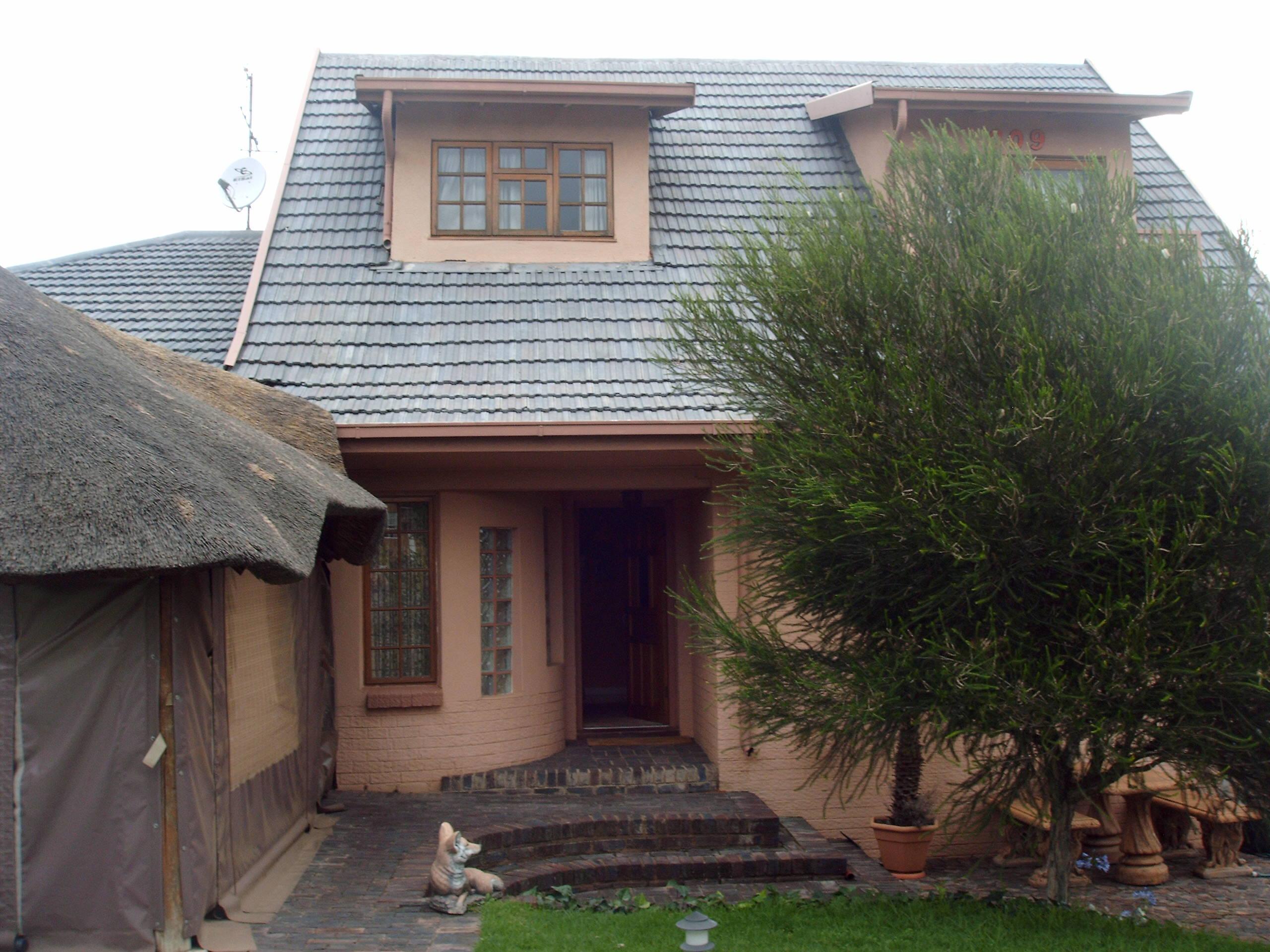 The Loft Guest House | Krugersdorp Accommodation