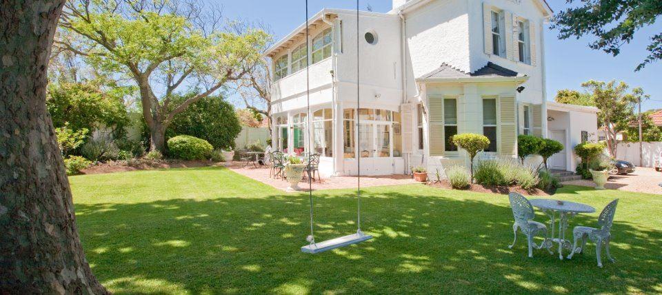 Brooklands House | Rosebank - CT Accommodation