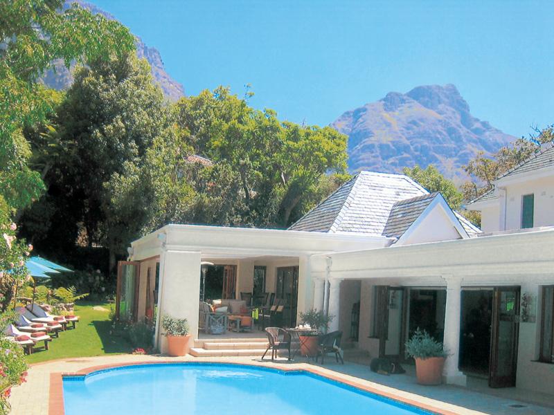 Fernwood Manor | Accommodation Newlands