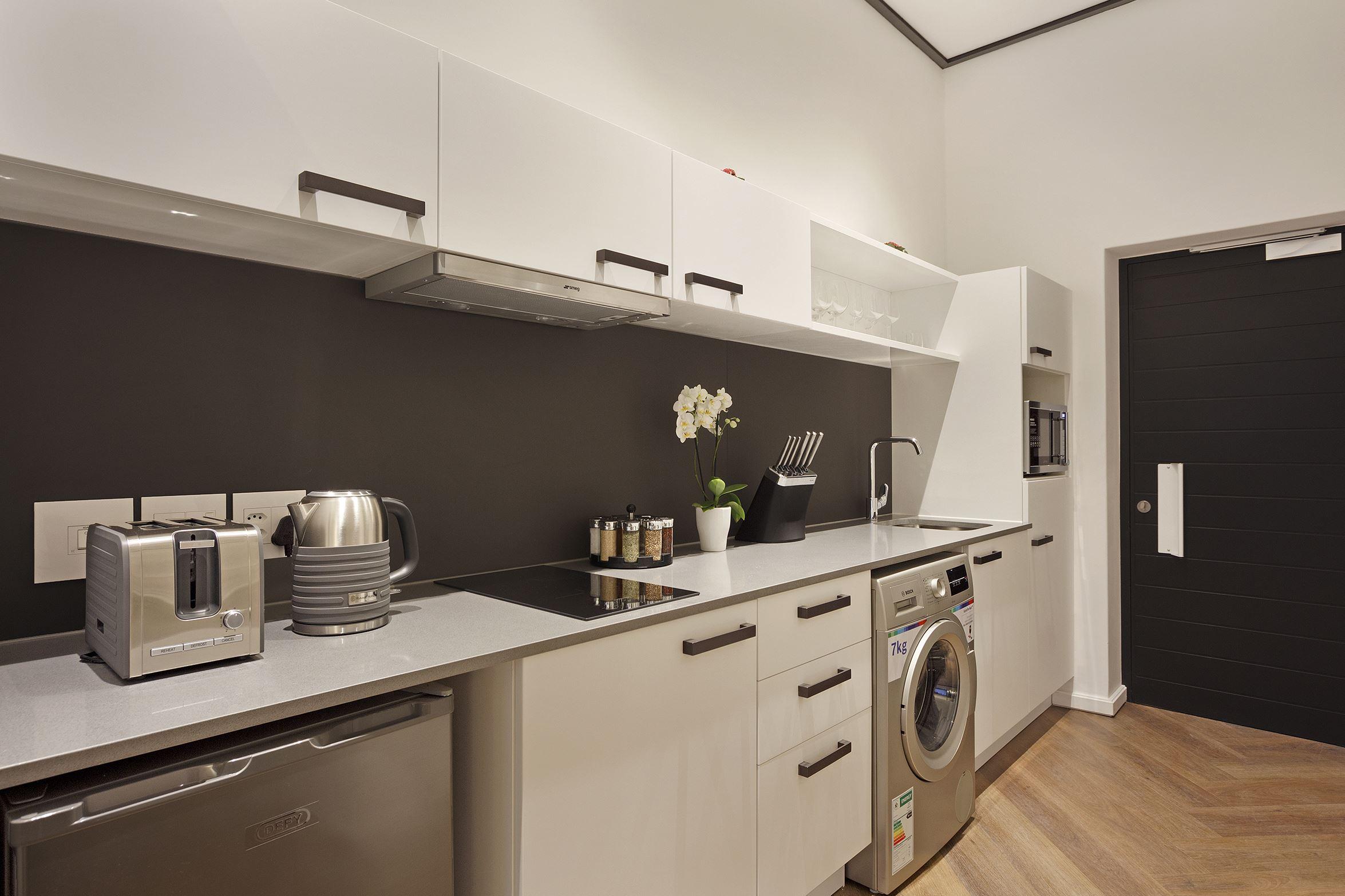 Bridgewater Studio 204 by AirAgents