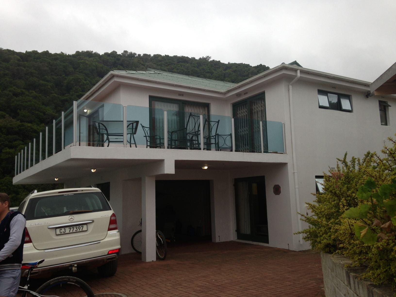 The Roux House, Mare Nostrum | Keurboomstrand Self-catering