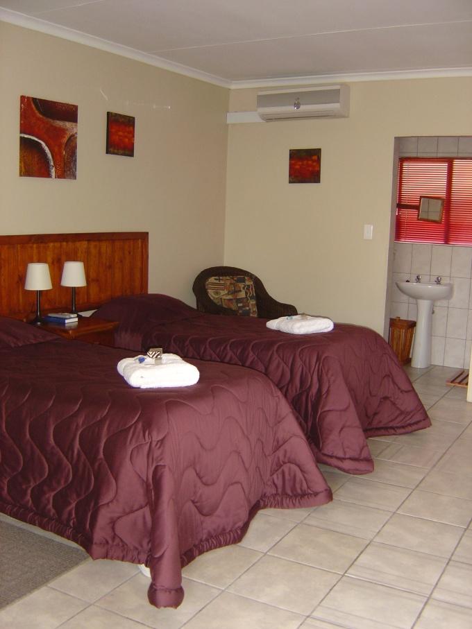 Lens B & B and Guesthouse