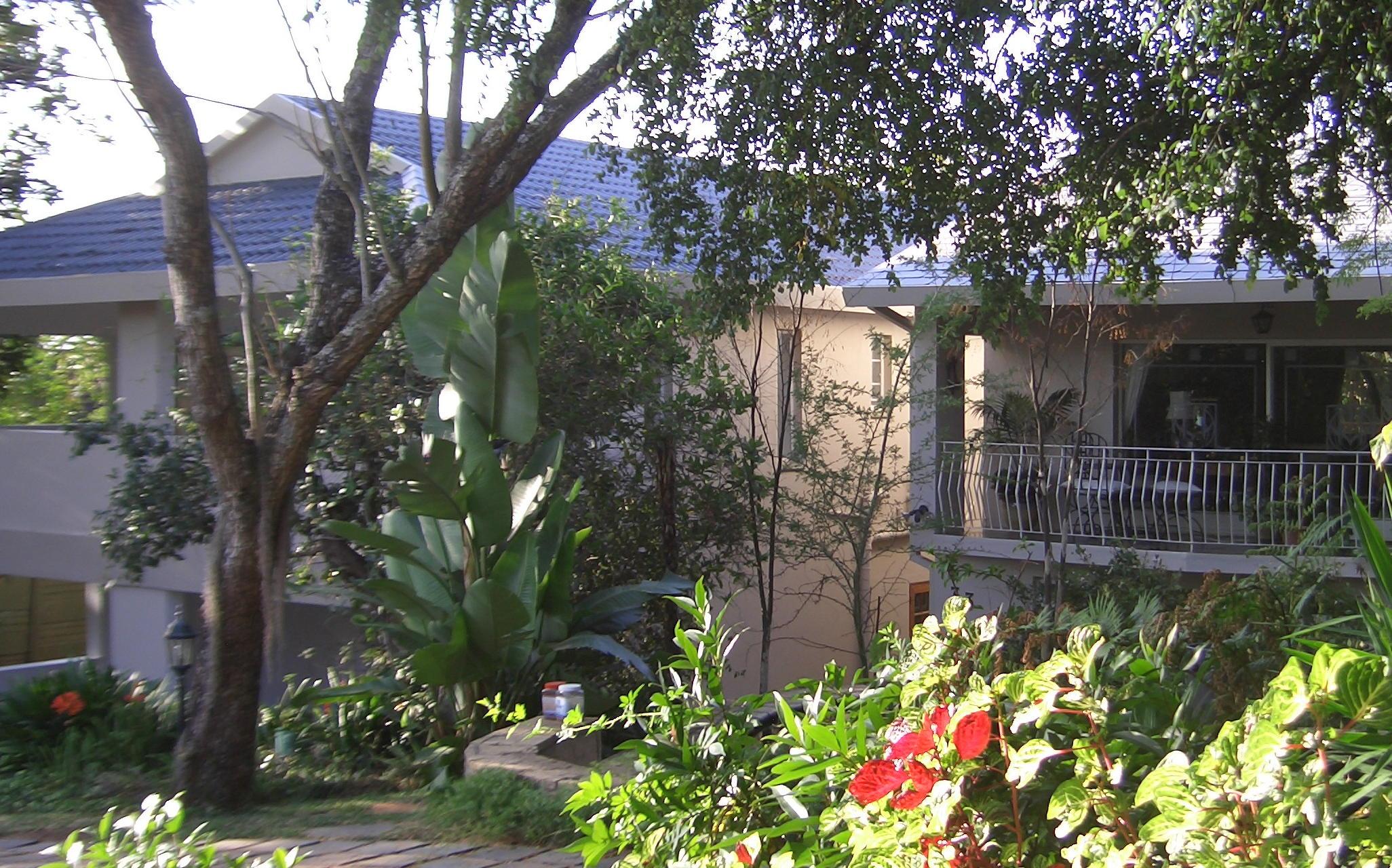 Featherstone Inn | Accommodation Nelspruit