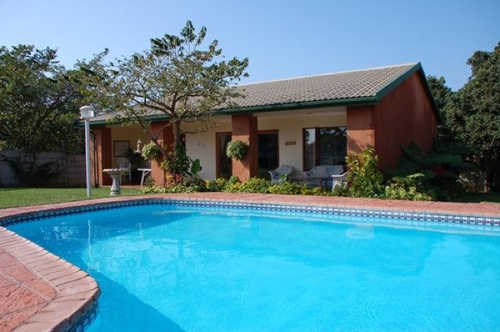 Trelawney Cottages | Self-catering Leisure Bay