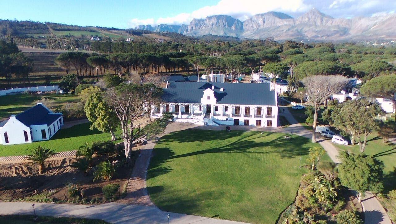 Hoogeind Manor | Accommodation Somerset West