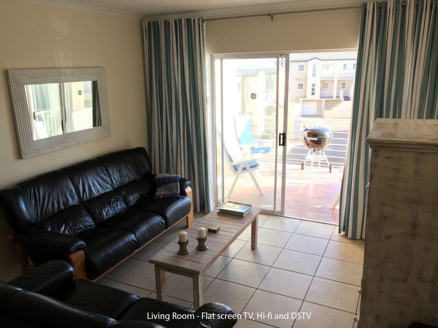 Dolphin Ridge - Smell the Ocean Apartment | Big Bay Accommodation