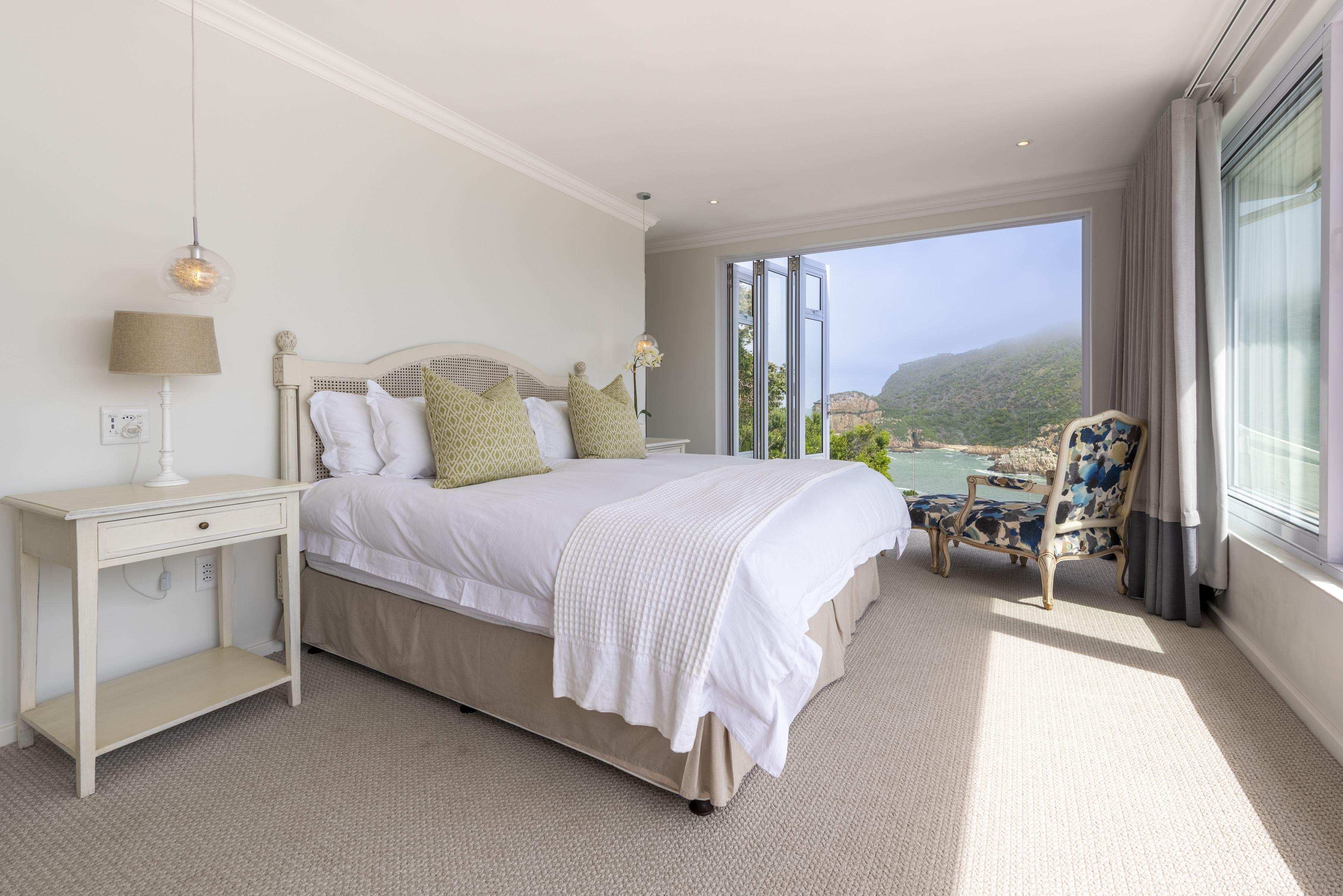Infinity Villa, Knysna | The Heads Accommodation