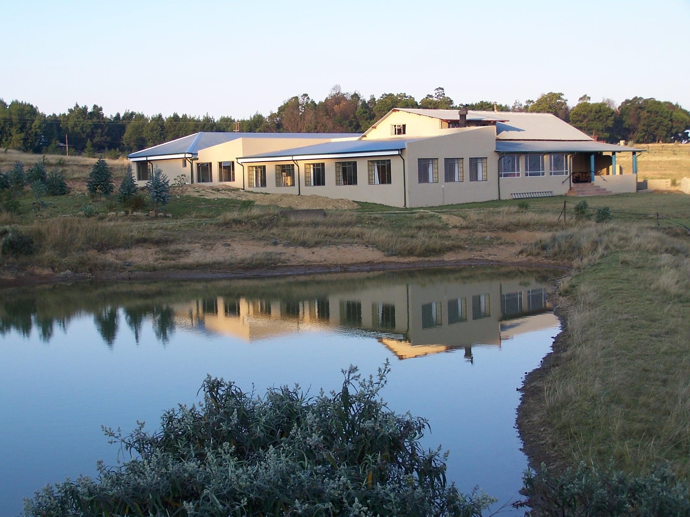 Zonderntwyfel Barnhouse Drakensberg Mountain Retreat and Self-catering | Bergville Accommodation