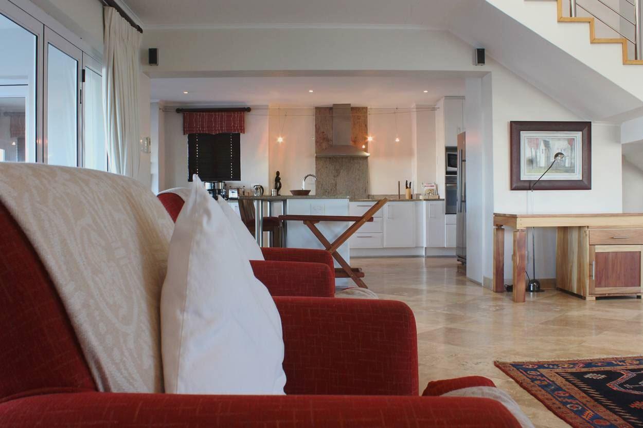 Waterside Living - Marina Martinique 1394