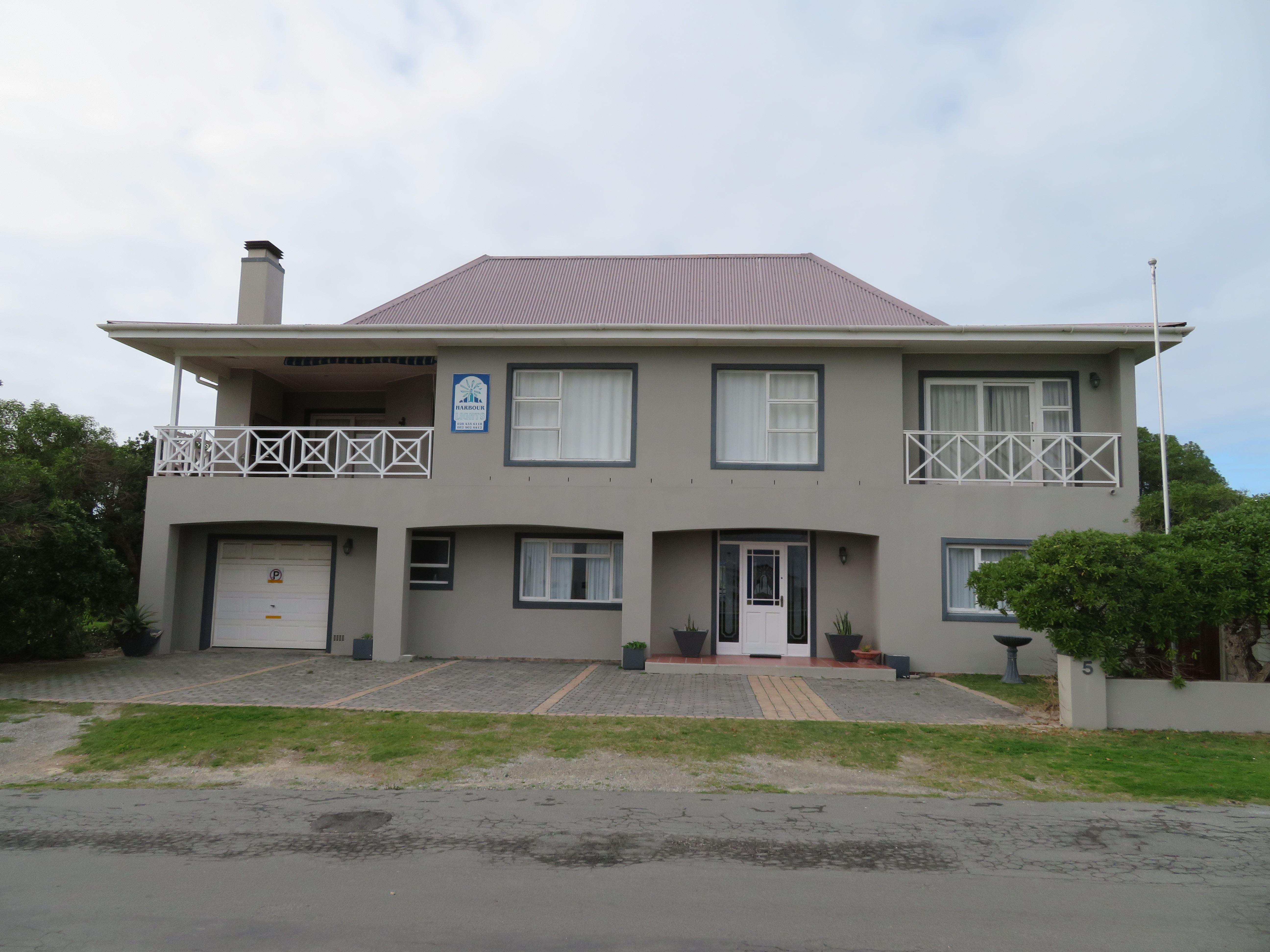 Harbour Lights | Self-catering Struisbaai