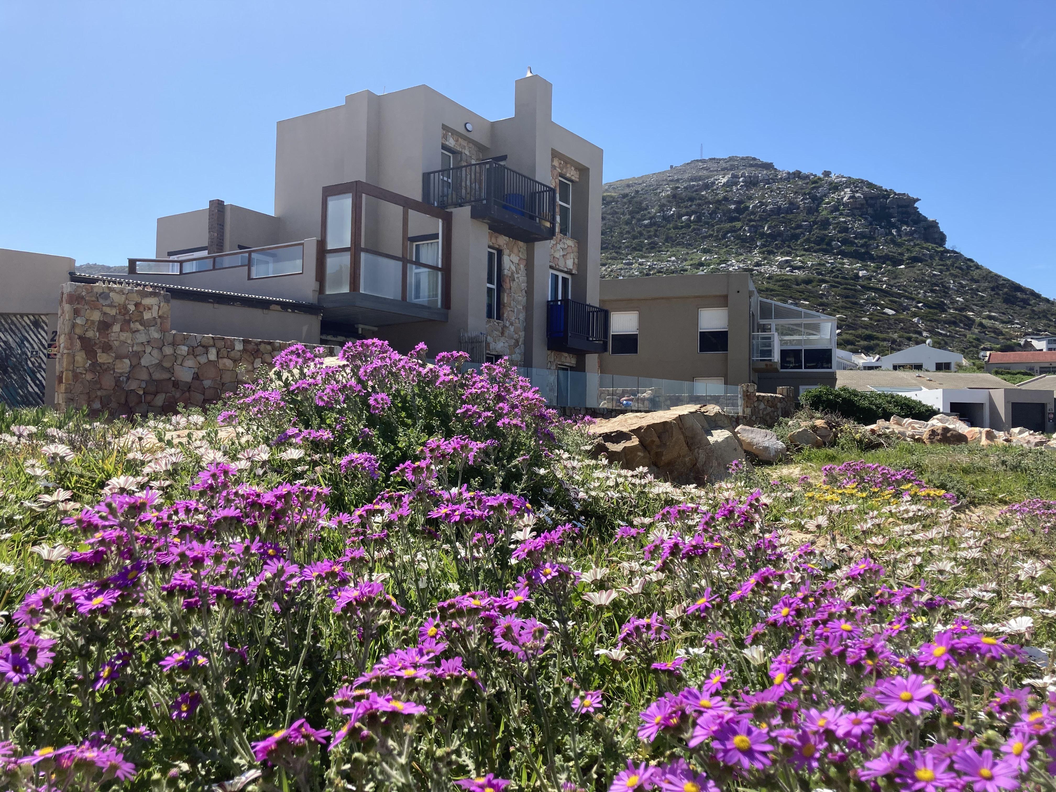 Light House Beach Room | Accommodation Glencairn Heights