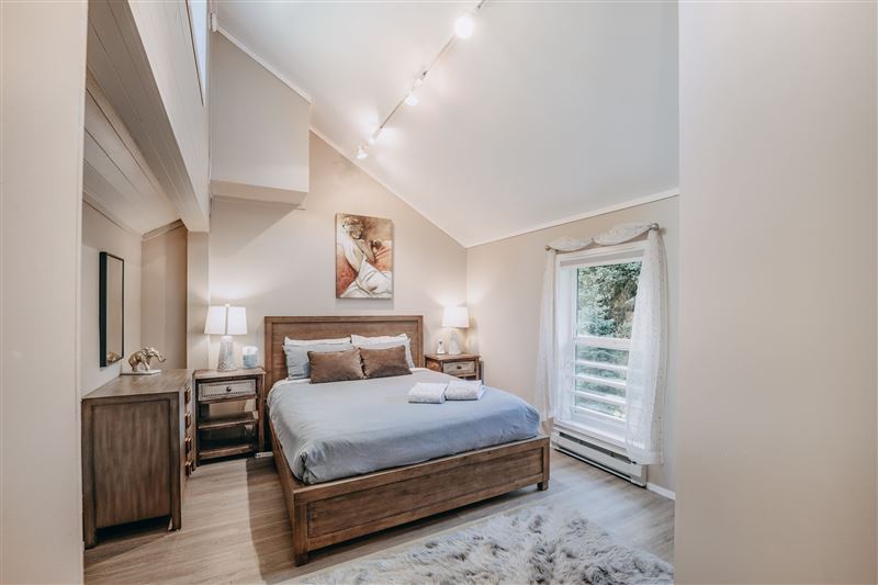 80 Mt. Baker Rim Special Deals and Offers Book Now!