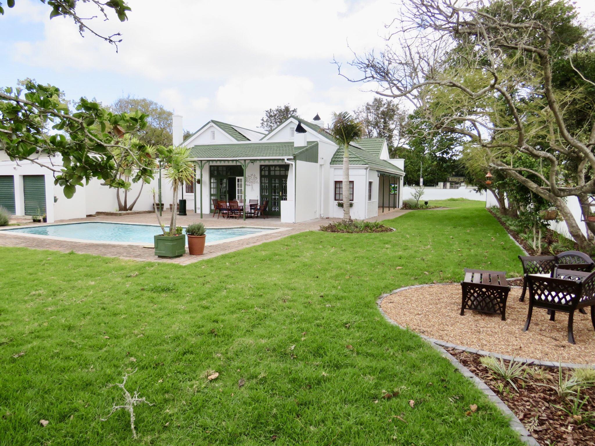 Whistlewood Guest House | Self-catering Walmer