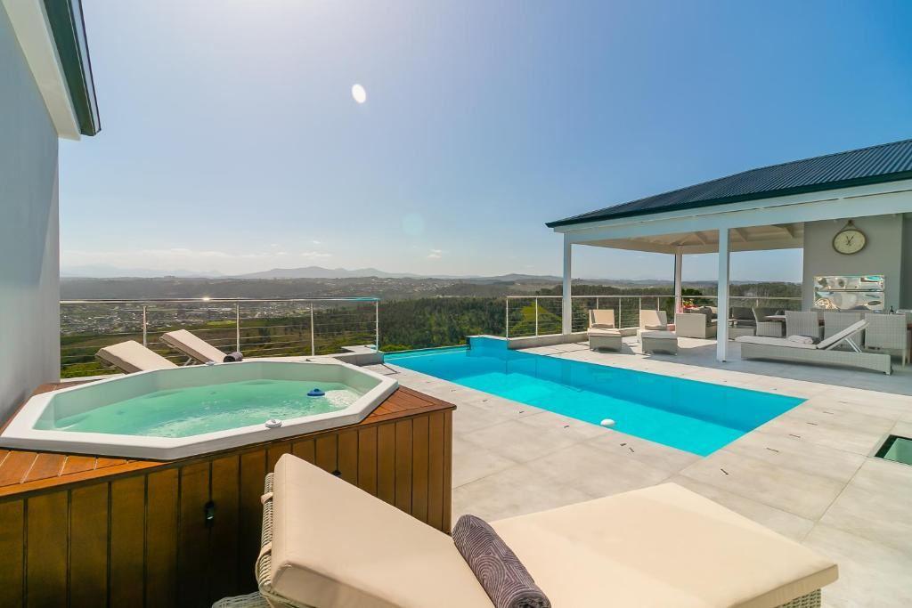 Pezula A Piece of Paradise - AR27