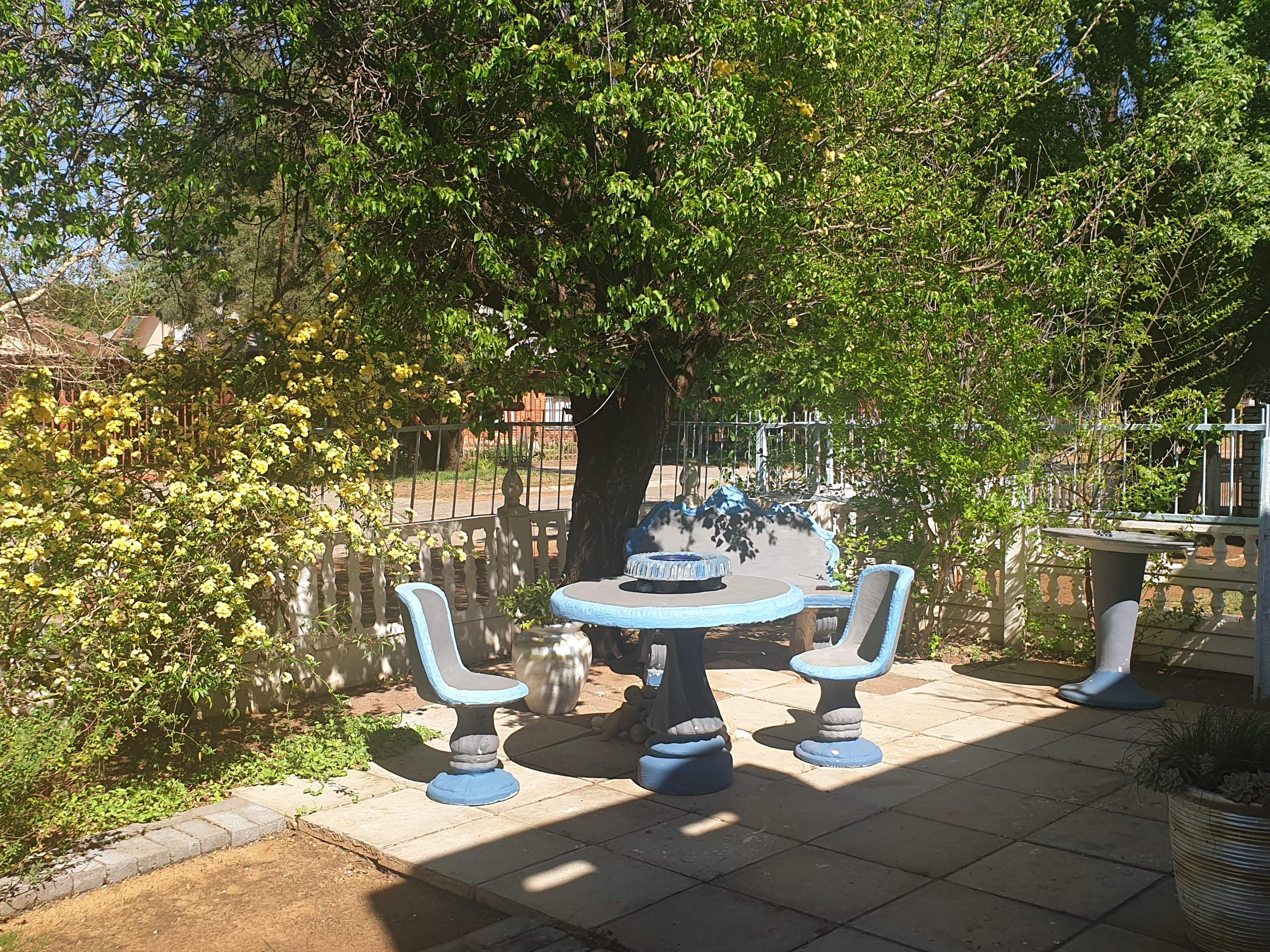 Danielskuil Bed and Breakfast Secure Your Hotel, SelfCatering, or