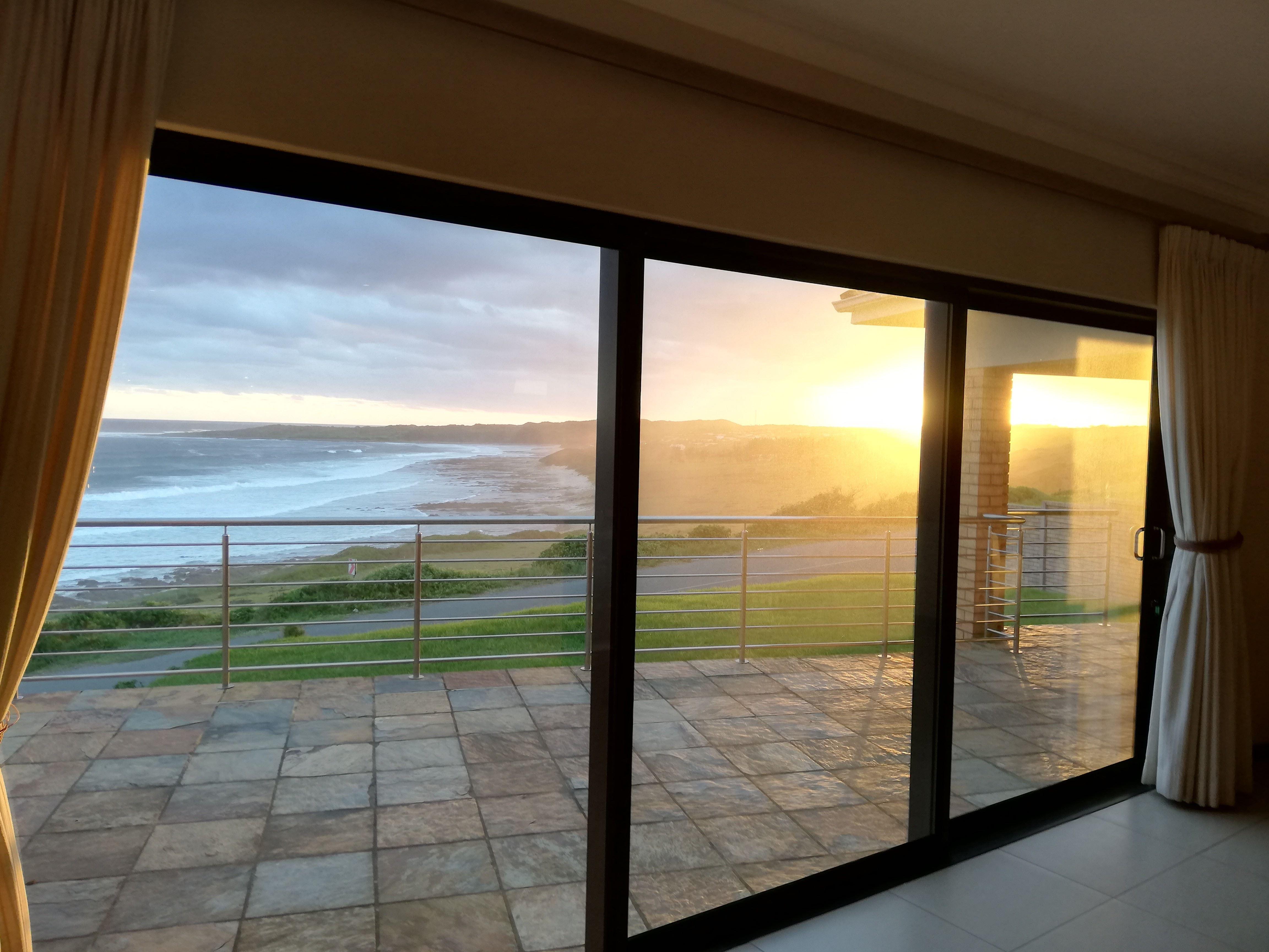 Deja Blue Beach House | Hotels East London