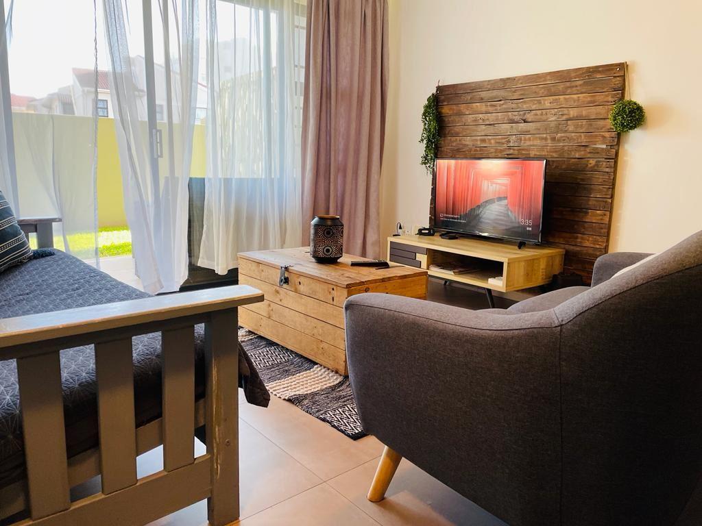 LaCabina103 | Bloubergstrand Resorts