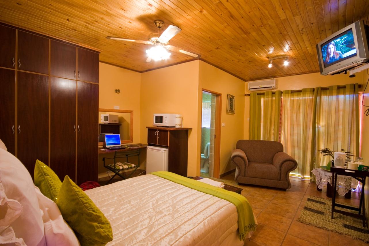Rheotessa Guest House | Kathu Accommodation