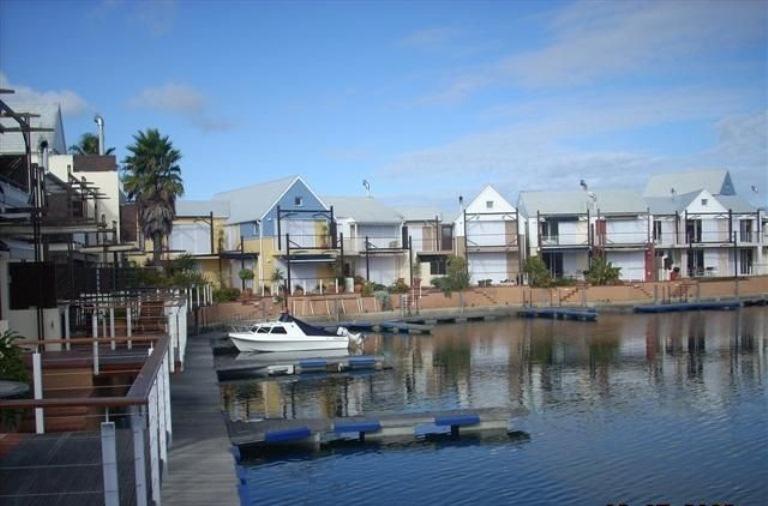The Quays Apartments | Thesen Island Accommodation