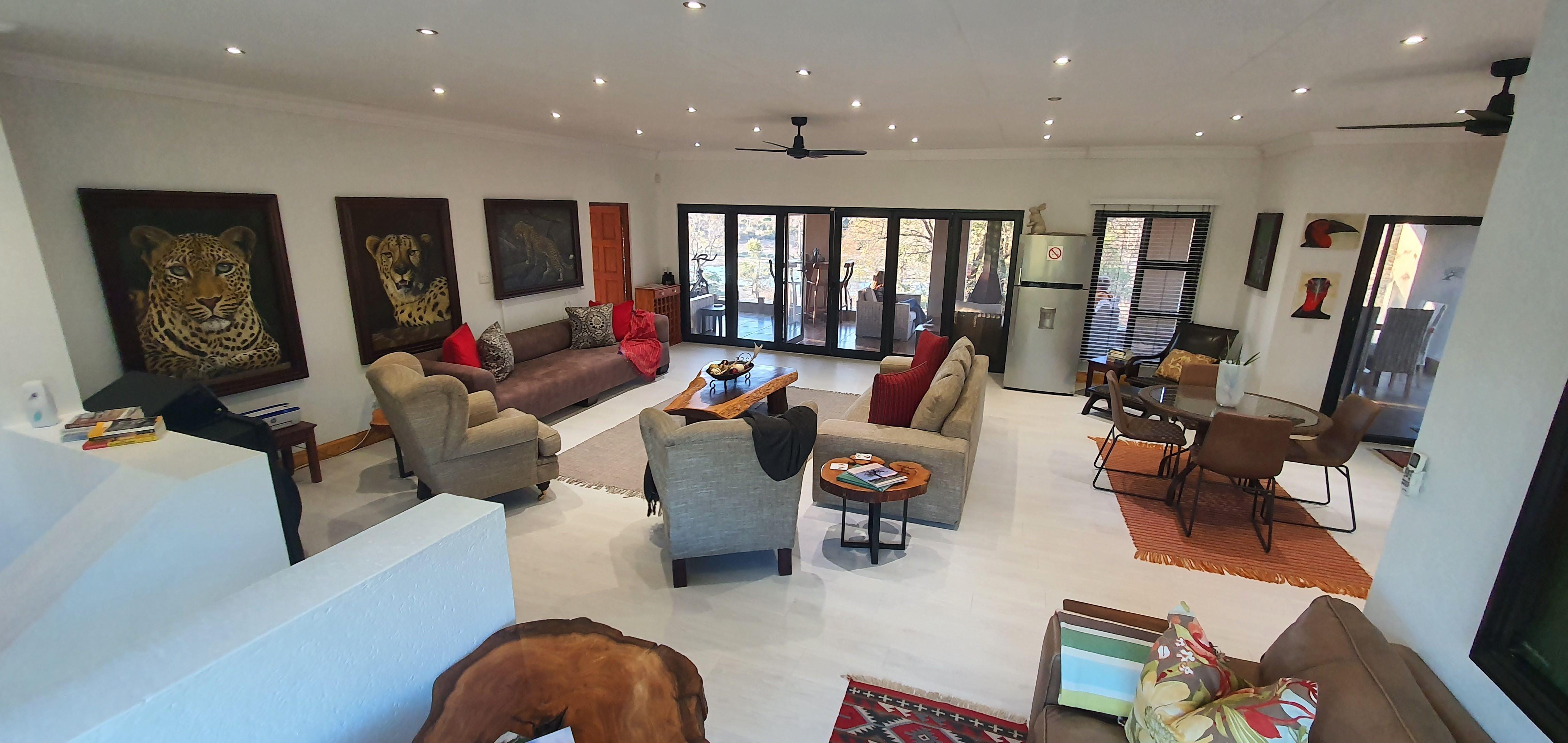 Luxury Guesthouse Co @ RiverHouse | Seekoeigat Resorts