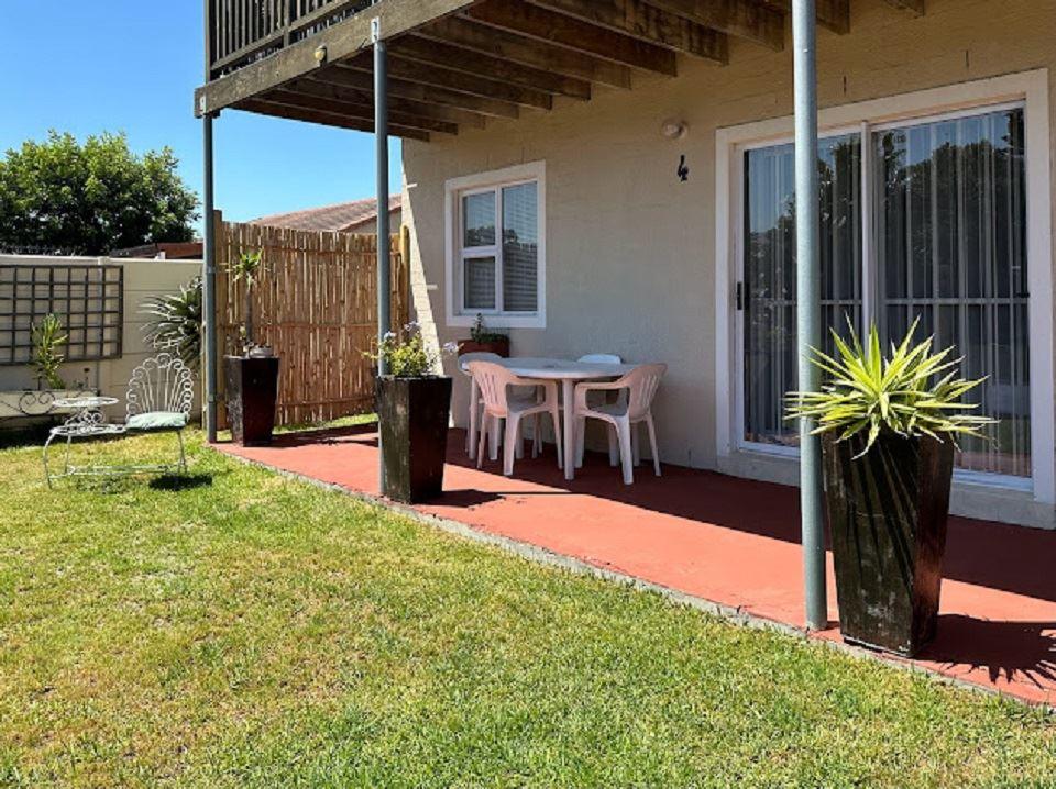 Cozy Cottage | Kommetjie Accommodation