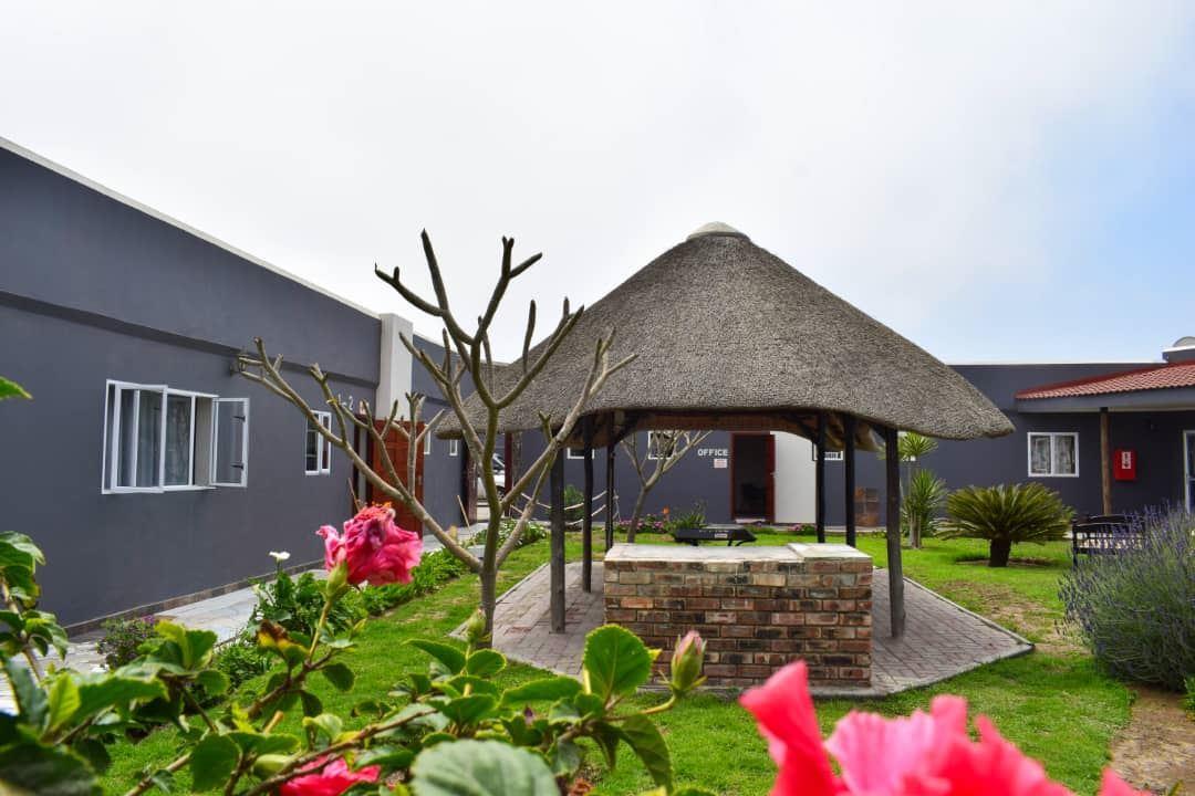 The Meer Guesthouse & Self Catering | Swakopmund Accommodation
