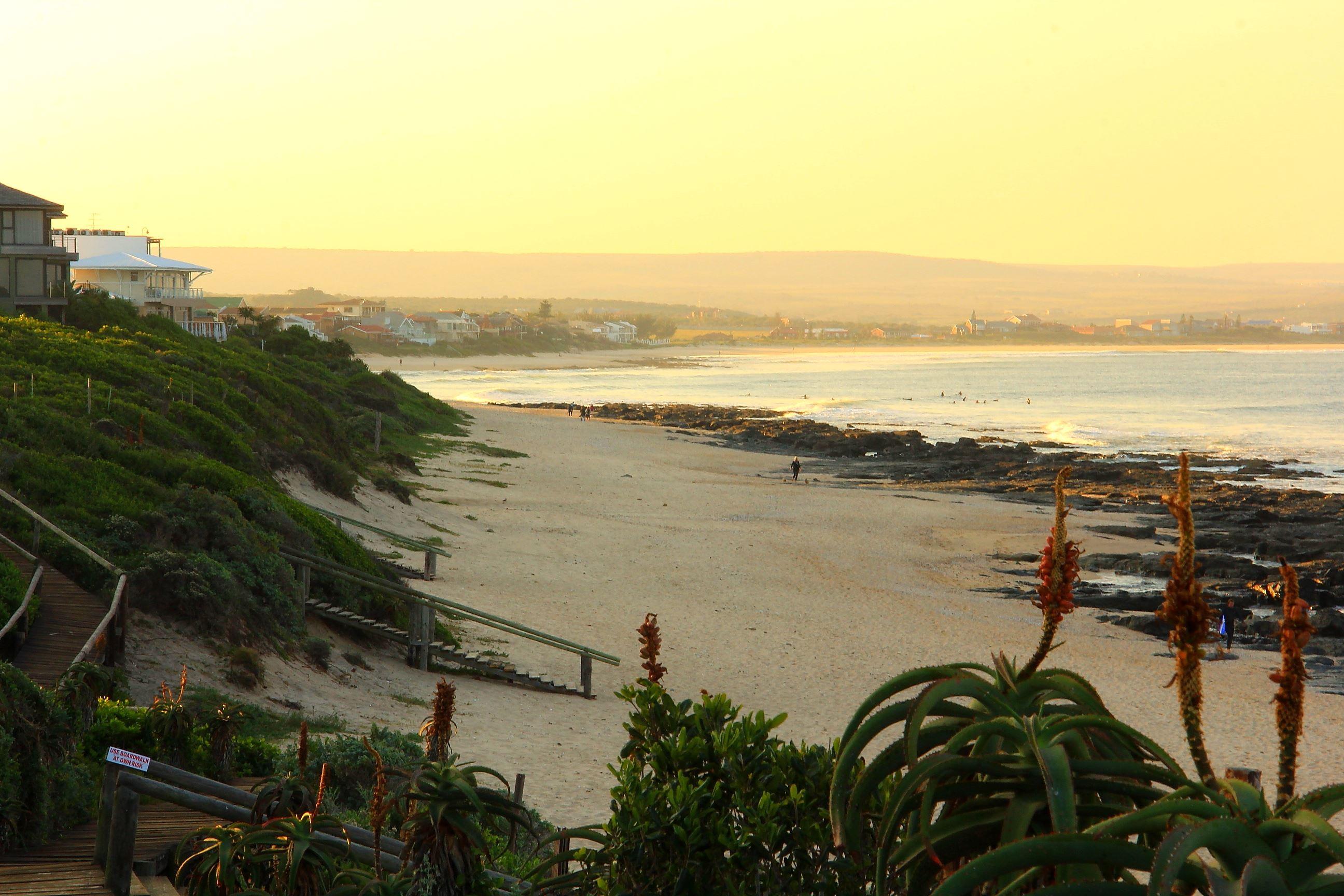 Beach House | Wavescrest (Jeffreys Bay) Accommodation