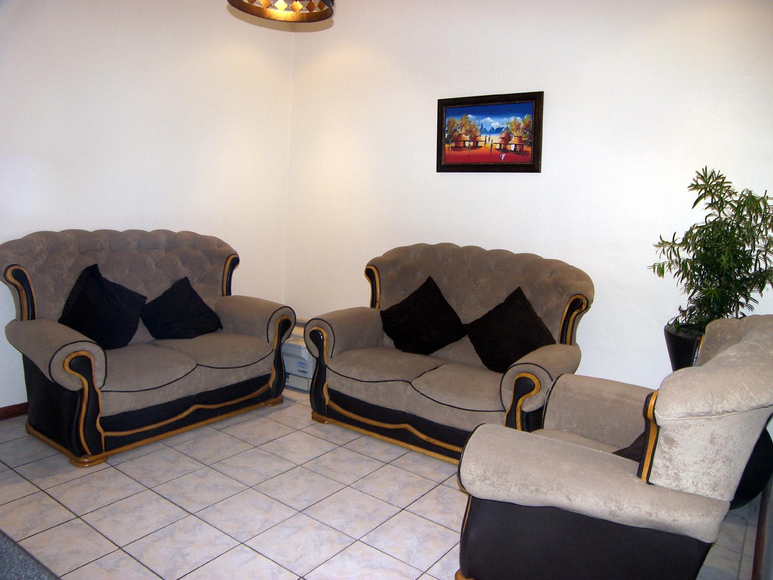 Cozy Nest Guest House | Accommodation Quigney