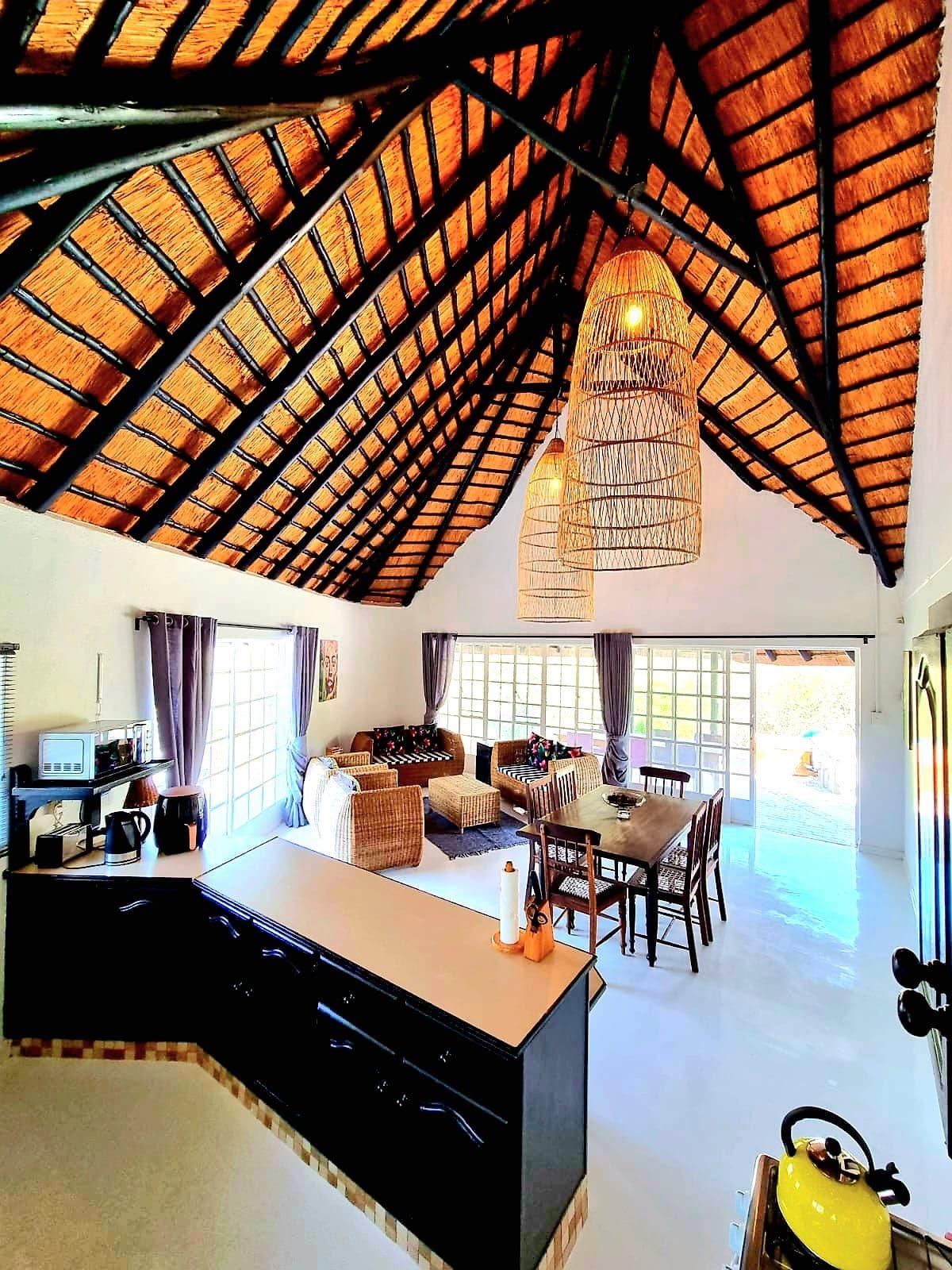 Luxury Guesthouse Co @ HiddenHouse | Seekoeigat Resorts