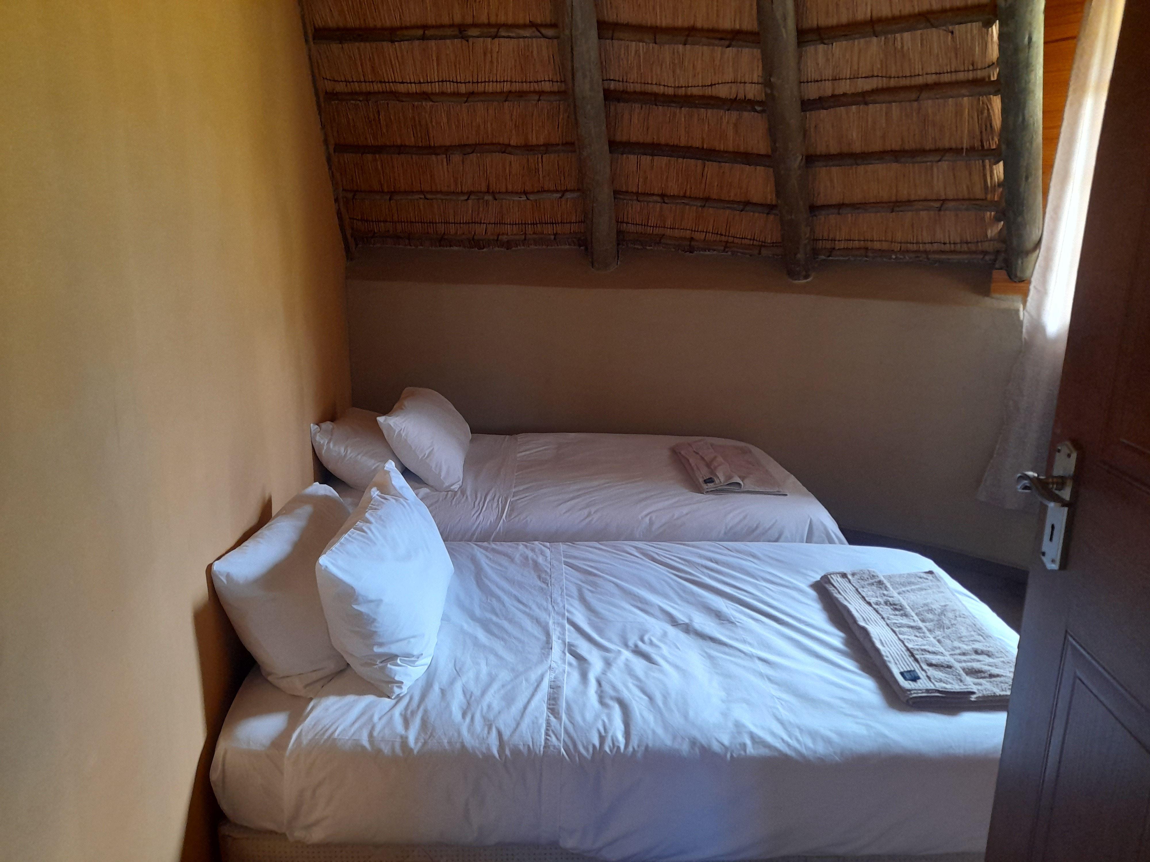Liphofung Cave, Chalets PTY LTD | Butha-Buthe Accommodation
