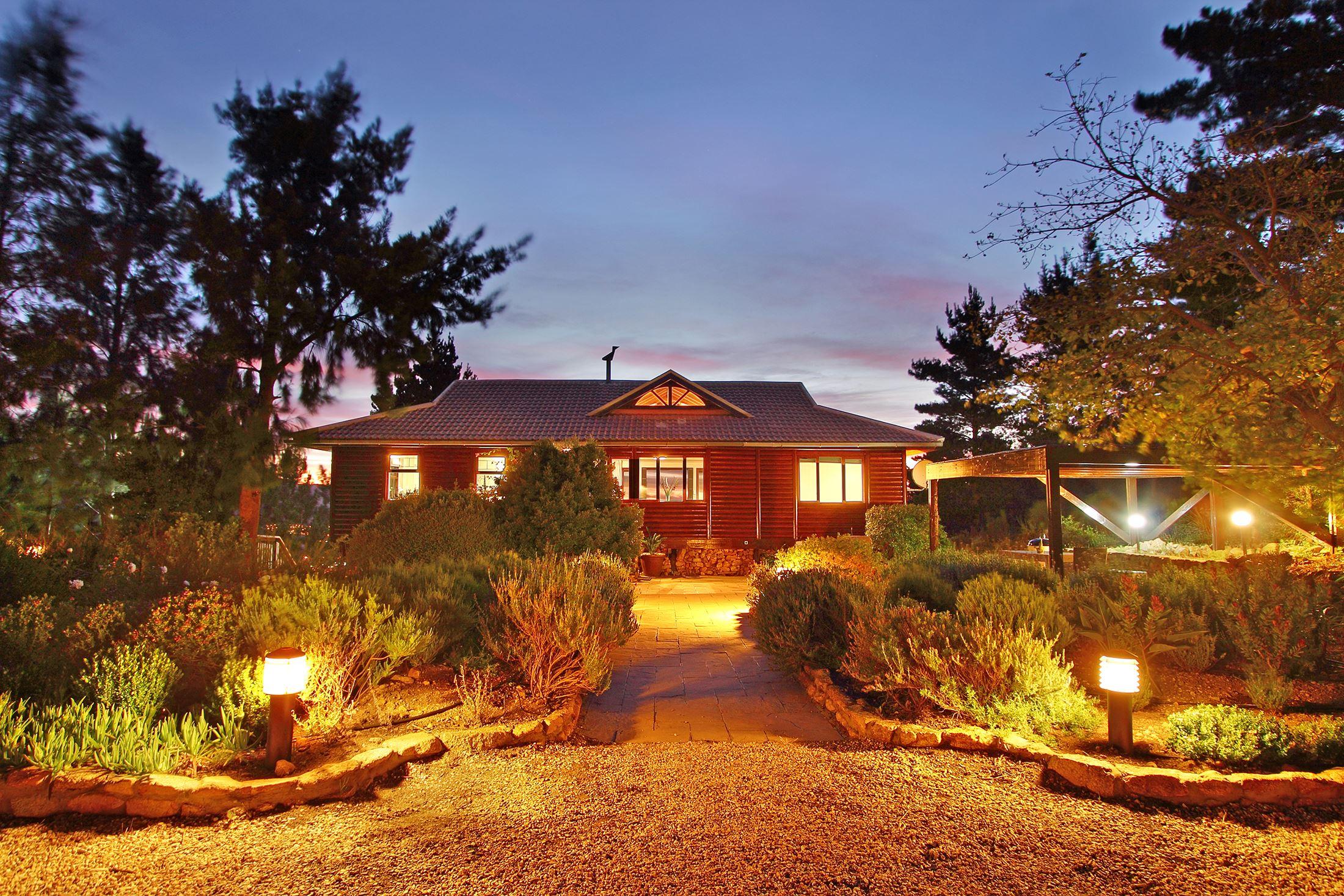 Lalapanzi Lodge | Cape Peninsula Specials