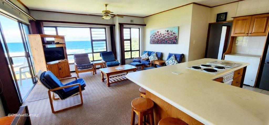 Calamari 12 | Margate North Beach Hotels