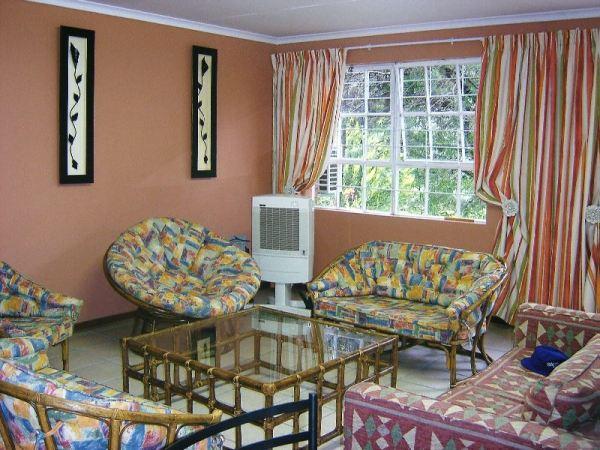 Riverfield Guest House | Accommodation Kuruman