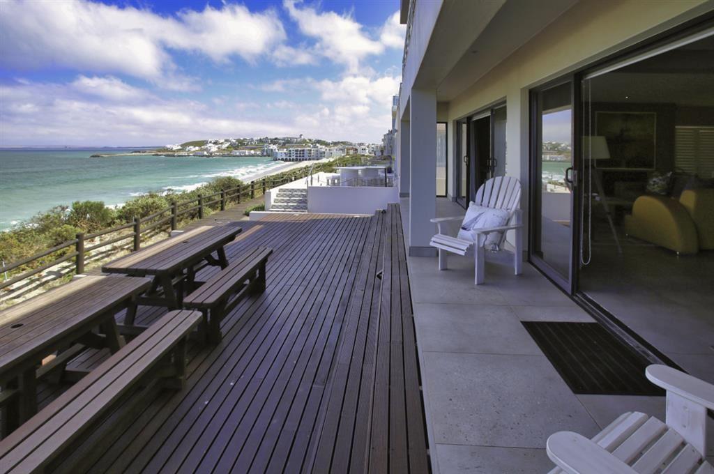 Love, Peace, Water, Langebaan, 8 Sleeper | Accommodation Langebaan Country Estate