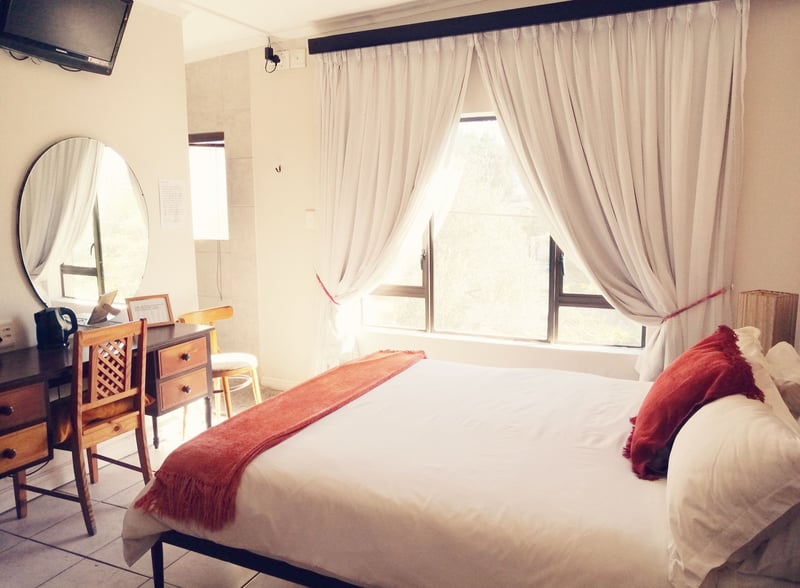 3 Palms Cape B & B Cape Town | Budget Accommodation Deals And Offers ...