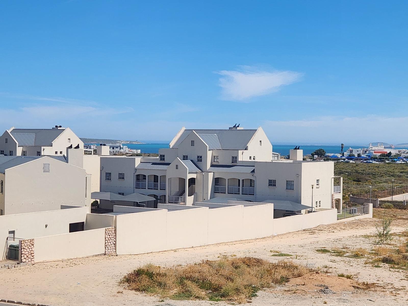 Millennial Arch @ 55 Aparthotel | Long Acres Country Estate Accommodation