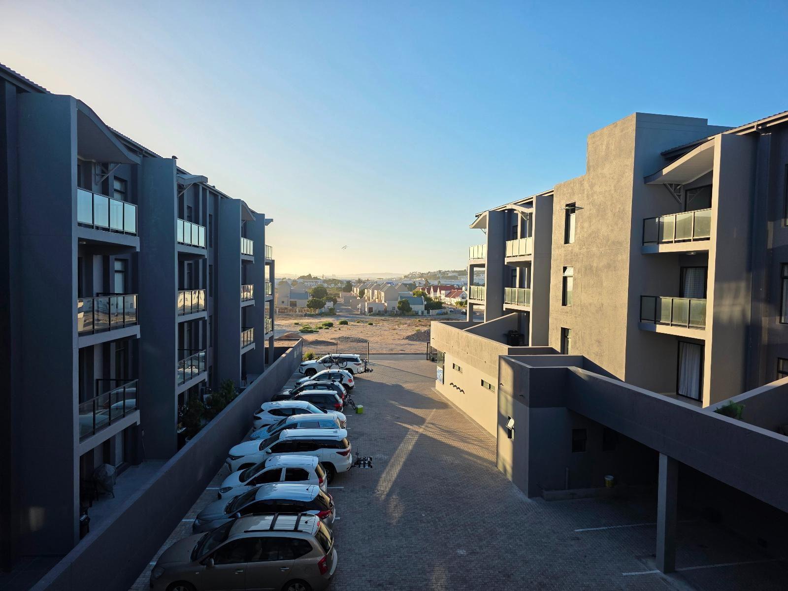 Millennial Arch @ 58 Aparthotel | Accommodation Long Acres Country Estate